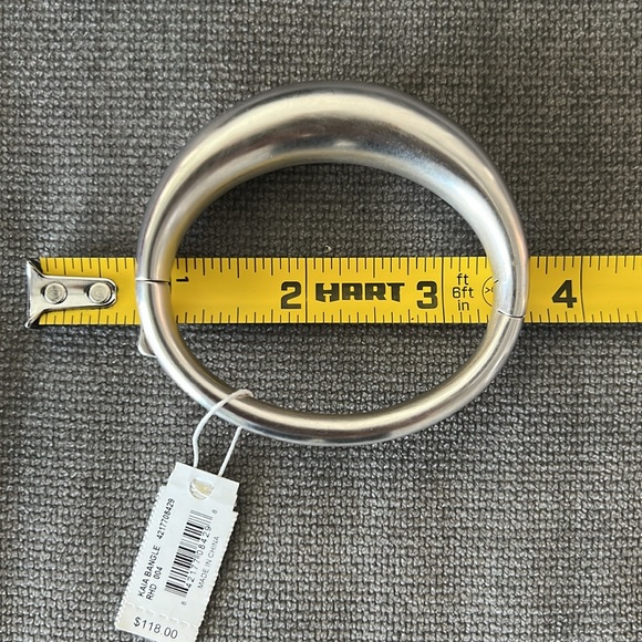 Kendra Scott Kaia Bangle Bracelet With Tags and Dust Bag - Picture 9 of 13